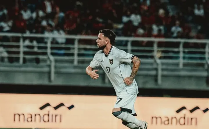 Malam Kelam Wakil Garuda di Eropa: Dean James dan Calvin Verdonk Tumbang di Matchday Liga Europa