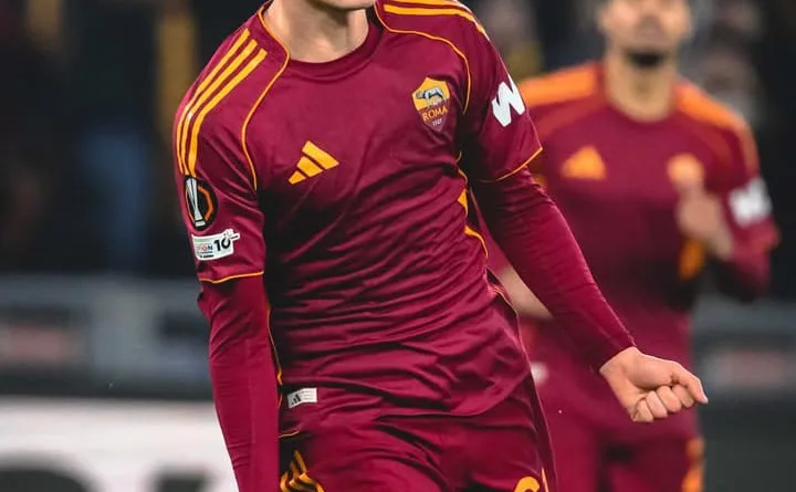 Malam Regenerasi di Olimpico: Pisilli Menyala di Hadapan Totti, Stuttgart Tersungkur