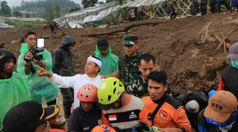 Longsor Cisarua: Warga Direlokasi, Negara Hadir di Tengah Duka