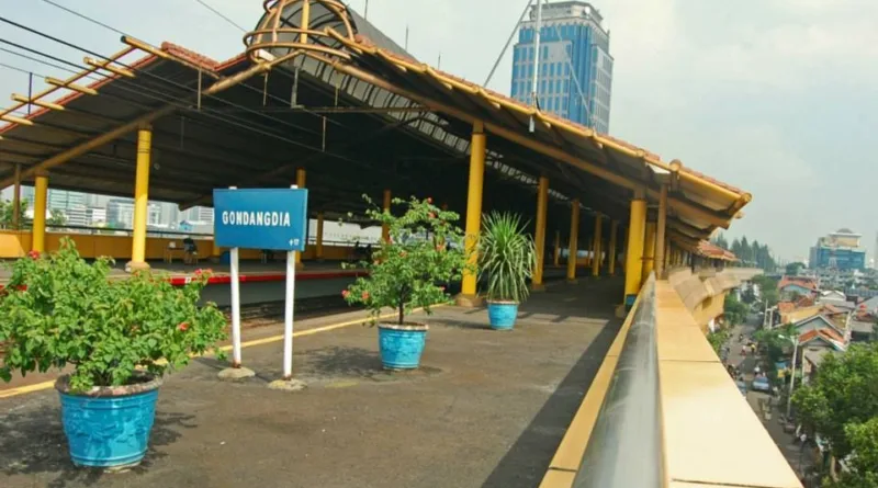 Perempuan Tewas di Stasiun Gondangdia, Operator Kereta Soroti Kepatuhan Keselamatan