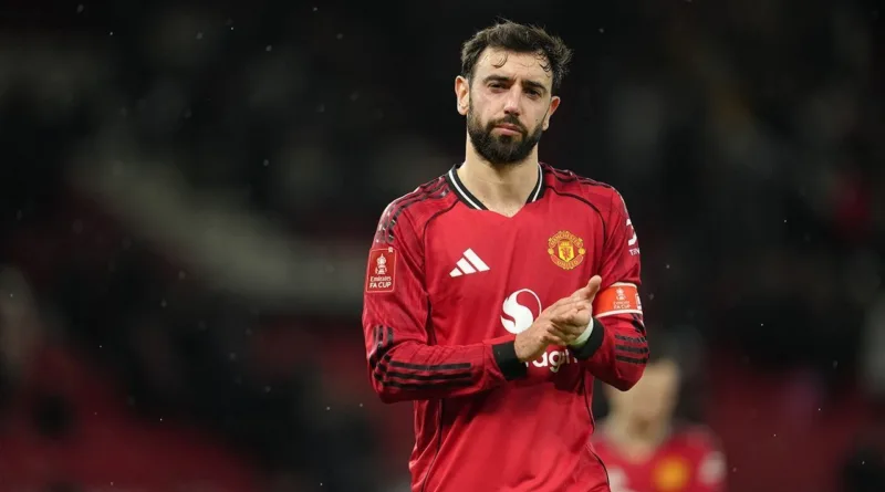 Old Trafford Membisu: Musim Terpendek Manchester United Berujung Tragedi Tanpa Trofi