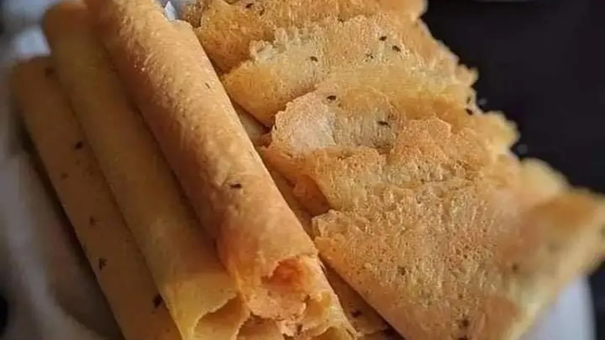 Kue Semprong sebagai Kuliner Khas Cimahi oleh-oleh./visi.news/ist.