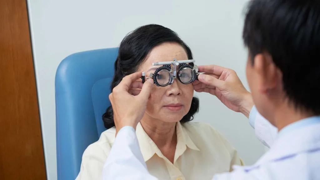 Ilustrasi pemeriksaan kesehatan mata dan cara menjaga kesehatan mata./visi.news/ist.
