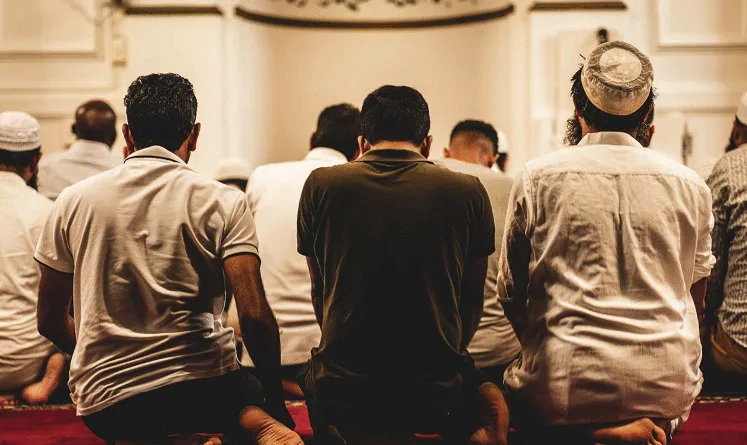 Jadwal Sholat Kabupaten Bandung 18 Mei 2026: Waktu Lengkap & Tips Ibadah