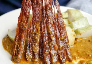 Sate kalong makanan khas Cirebon./visi.news/blog segari.