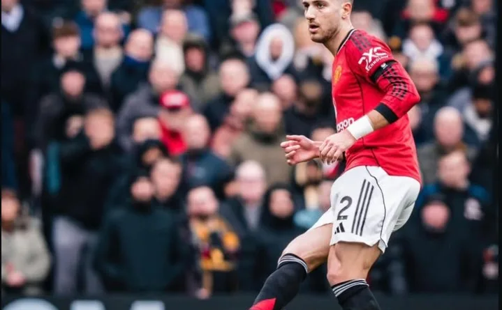 Dalot Buka Sisi Lain Martial: Bakat Kelas Dunia yang Terhalang Konsistensi