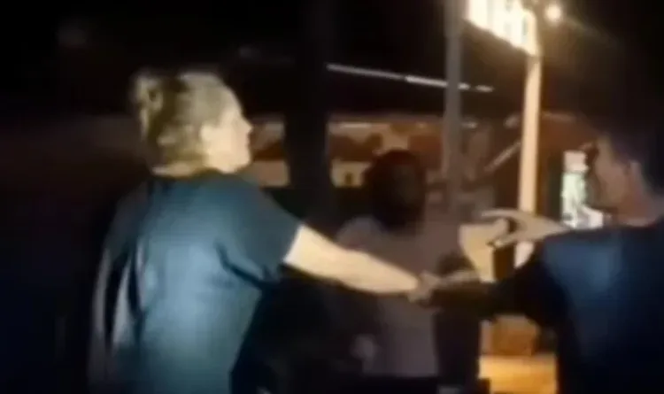Bising atau Intoleransi? Bule Ancam Warga dengan Parang Usai Protes Tadarusan di Gili Trawangan