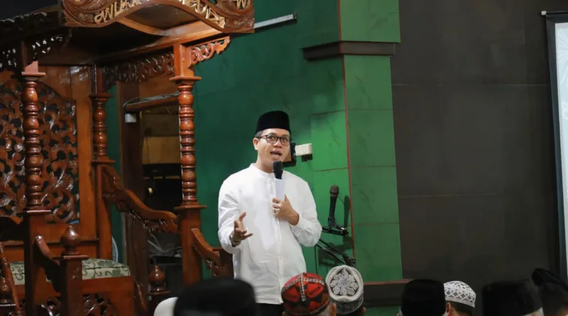 Kang DS, “Ud’uni astajib lakum!”