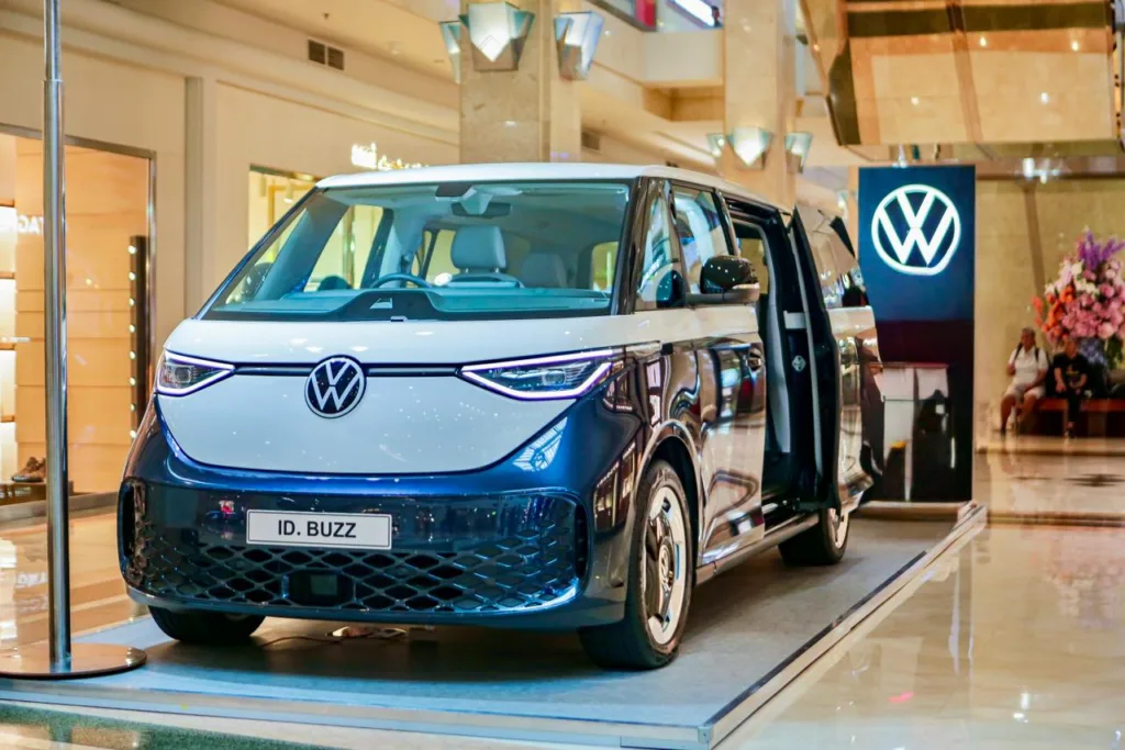 Program Siaga Mudik Volkswagen ID. Buzz dengan kendaraan listrik untuk perjalanan mudik Lebaran yang aman dan nyaman./visi.news/ist.