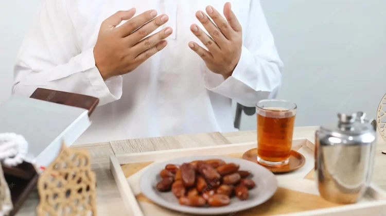 Doa Hari ke-20 Ramadhan lengkap Arab Latin dan arti dibaca saat awal bulan puasa./visi.news/iStock.