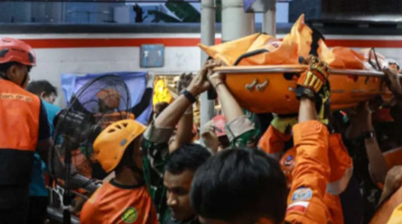 Polda Metro Jaya: 10 Korban Tabrakan Kereta di Bekasi Belum Teridentifikasi