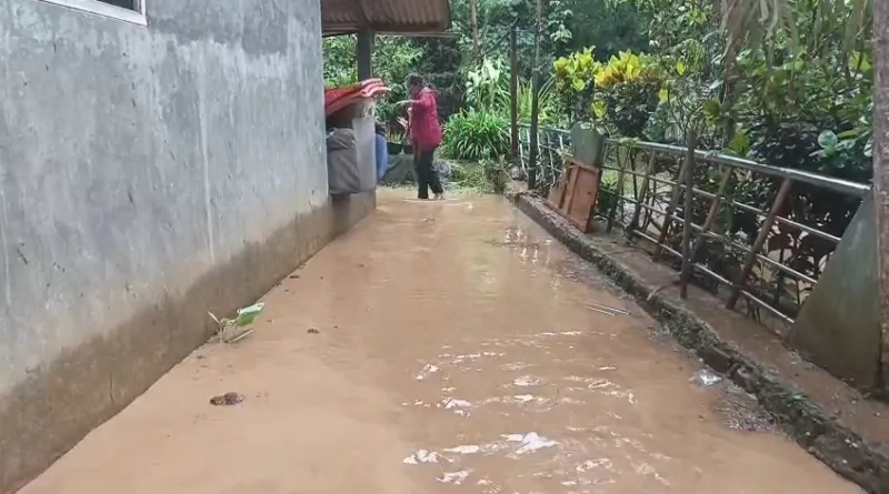 Banjir Langganan di Pamuruyan Sukabumi, 20 Rumah Terdampak
