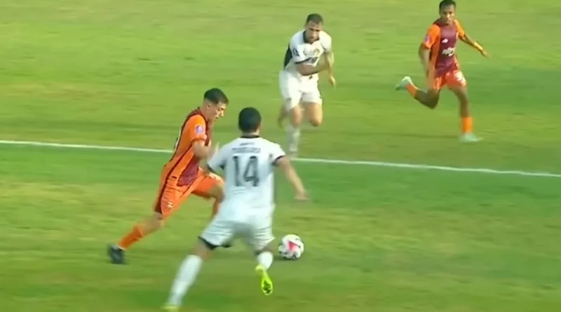 Koldo Obieta Bawa Borneo FC Unggul 1-0 atas Persik Kediri di Babak Kedua