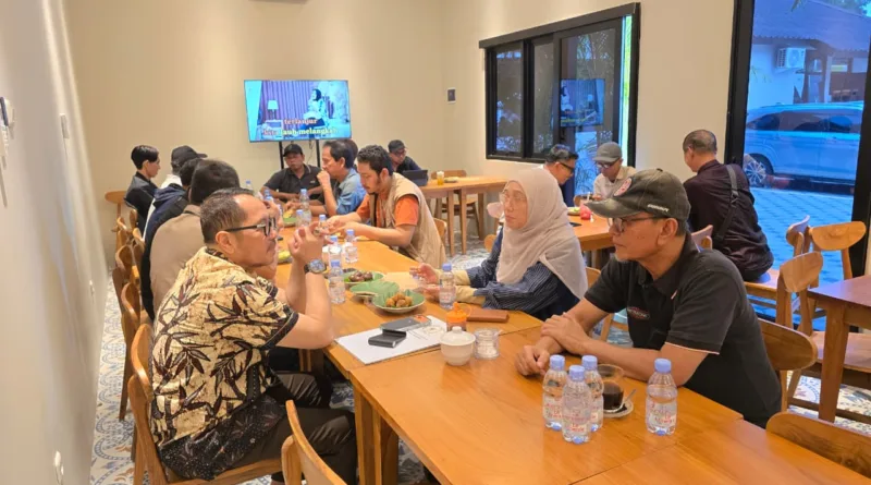 Firman Soebagyo Dorong Nasi Gandul Pati Mendunia Lewat Restoran di Jakarta