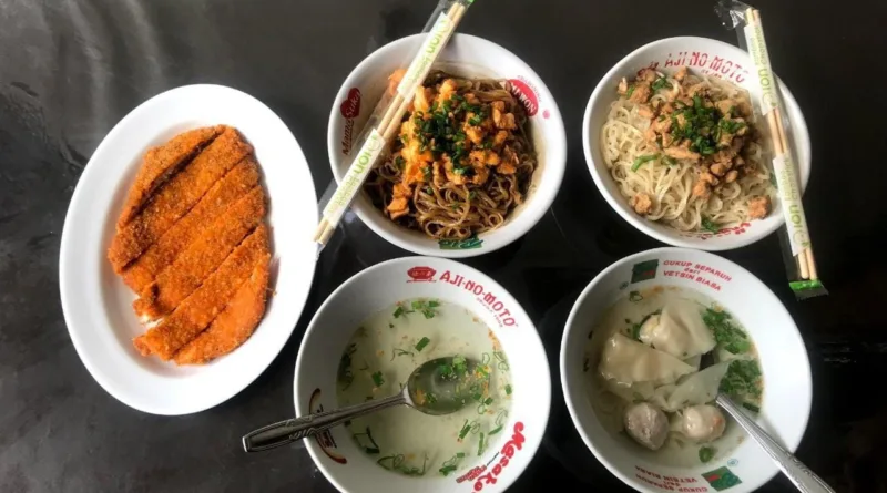 Long Weekend di Bandung, Yuk Menjelajah Lima Kulineran Bakmi Ini!