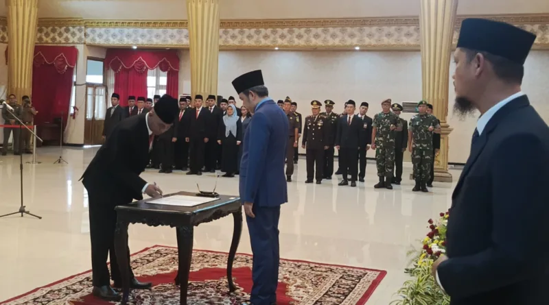 Lantik Pj Sekda, Bupati Jember Tekankan Stabilitas Pemerintahan dan Validasi Data Kemiskinan