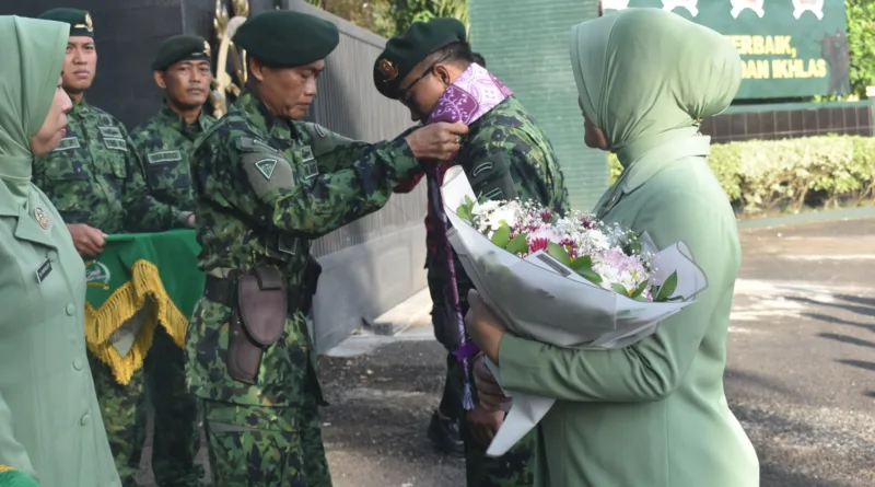 Tradisi Penerimaan Kasbrig Baru Warnai Semangat Kebersamaan Brigif 9 Kostrad