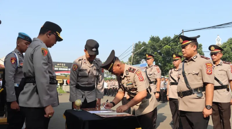 Kasat Lantas, Reskrim hingga Lima Kapolsek di Polres Sukabumi Kota Berganti
