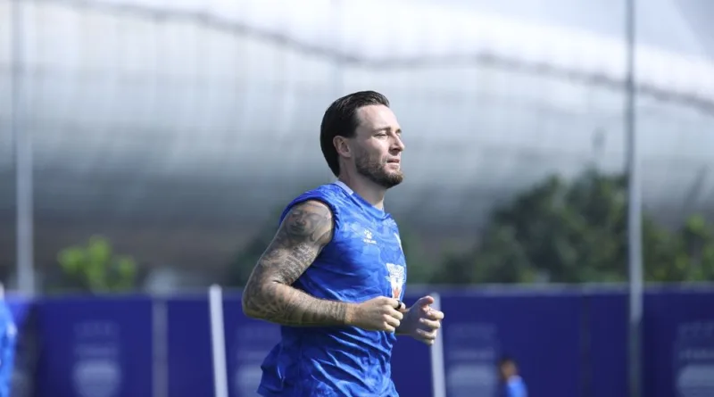 Marc Klok: Persib Siap Hadapi Tantangan di Dua Laga Sisa