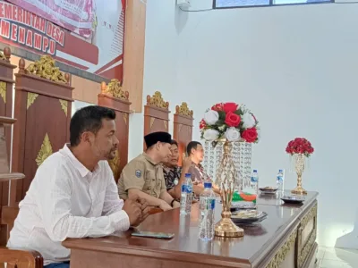 Suasana kegiatan Bunga Desa Mini di Aula Desa Menampu, Kecamatan Gumukmas, Jember, Sabtu (16/5/2026). /istimewa